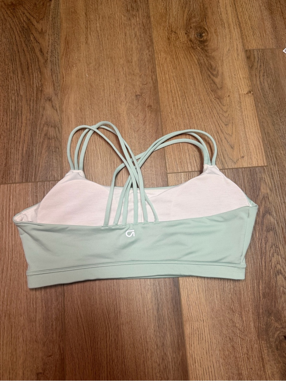 GapFit Eclipse Strappy Sports Bra Medium Support M Frothy Aqua Padded M Running - Picture 3 of 9